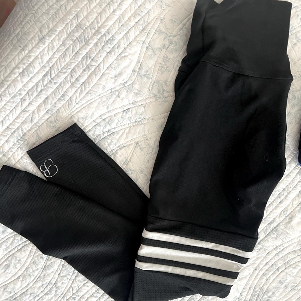Bombshell Sportswear leggings